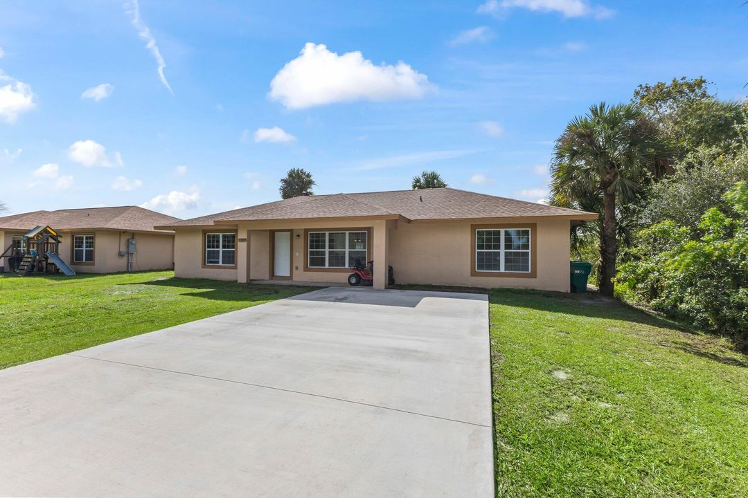 For Sale: $314,900 (3 beds, 2 baths, 1731 Square Feet)