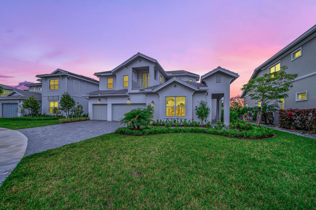 For Sale: $1,649,000 (5 beds, 4 baths, 4001 Square Feet)