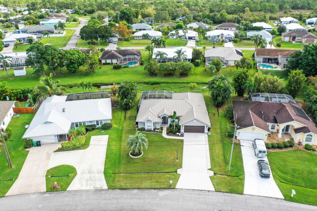 For Sale: $578,250 (3 beds, 2 baths, 1980 Square Feet)