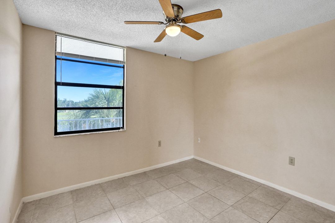 For Sale: $243,700 (2 beds, 2 baths, 1437 Square Feet)