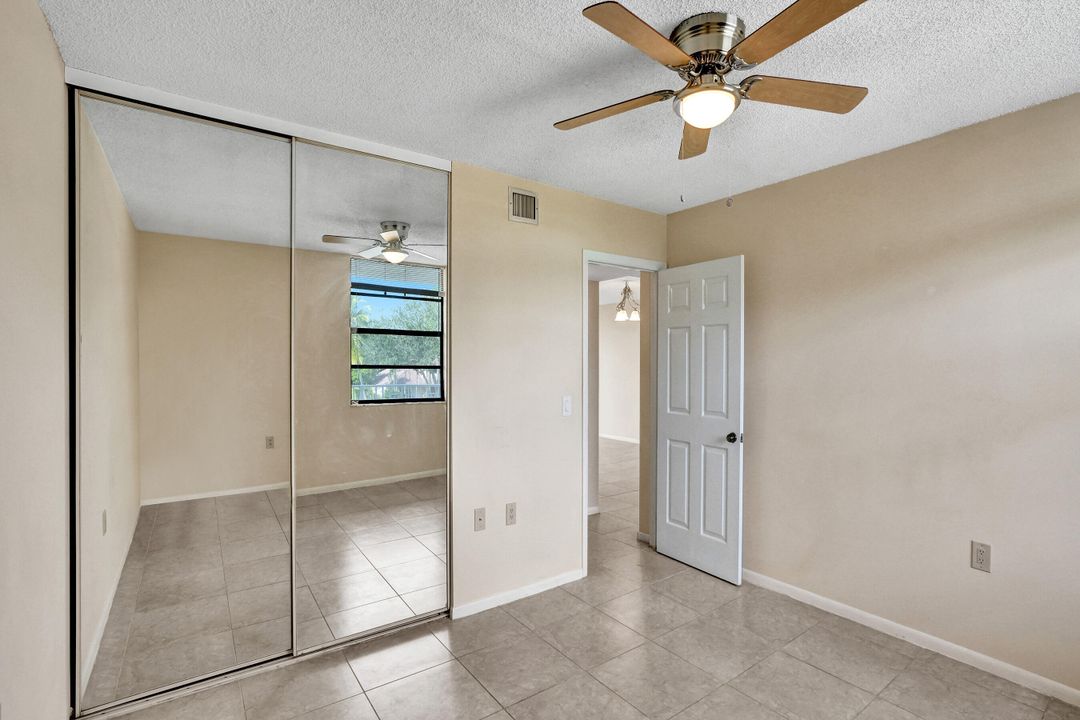 For Sale: $243,700 (2 beds, 2 baths, 1437 Square Feet)