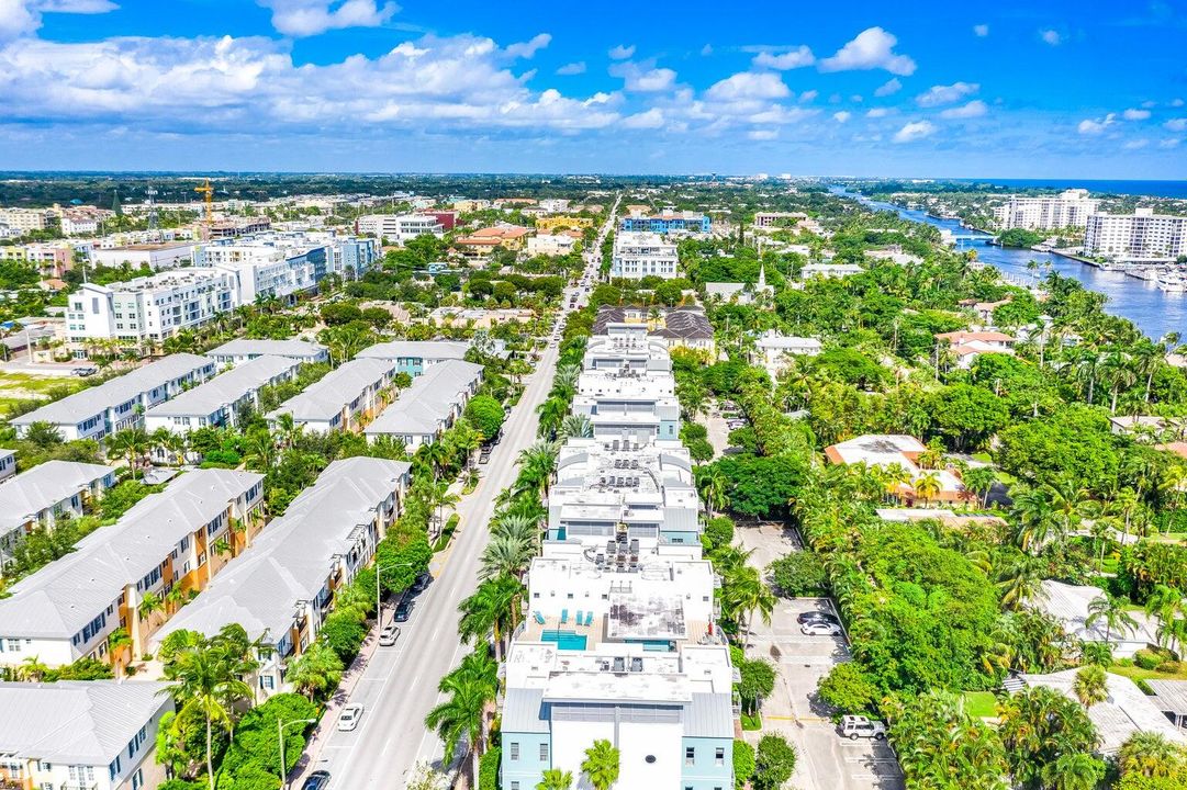 Active With Contract: $1,150,000 (2 beds, 2 baths, 1343 Square Feet)