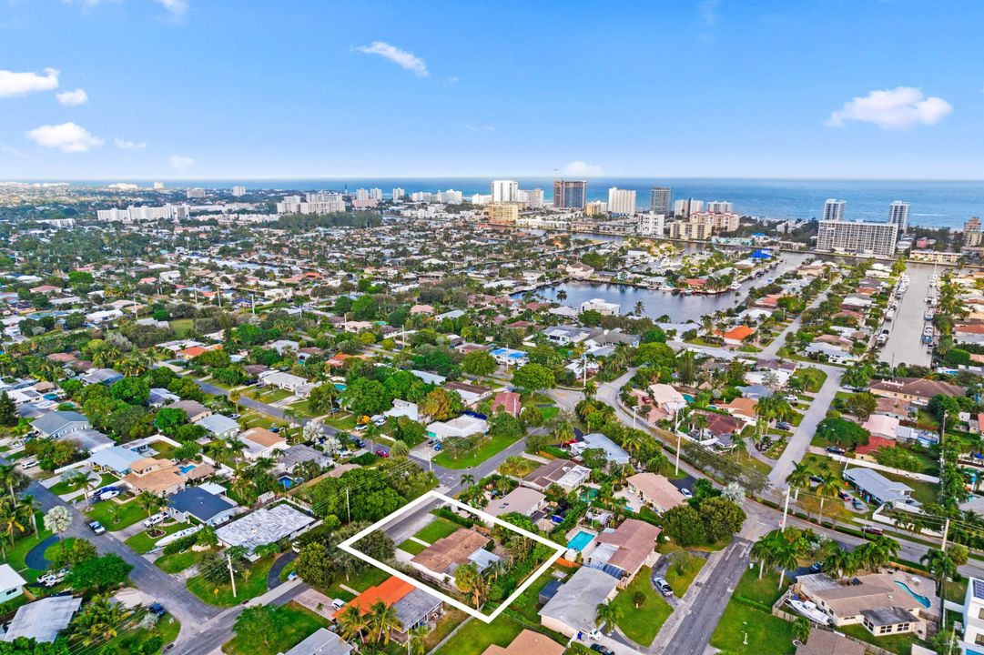 For Sale: $699,000 (3 beds, 2 baths, 1766 Square Feet)