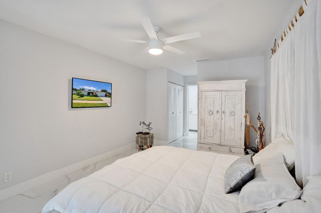 For Sale: $625,000 (2 beds, 2 baths, 1423 Square Feet)