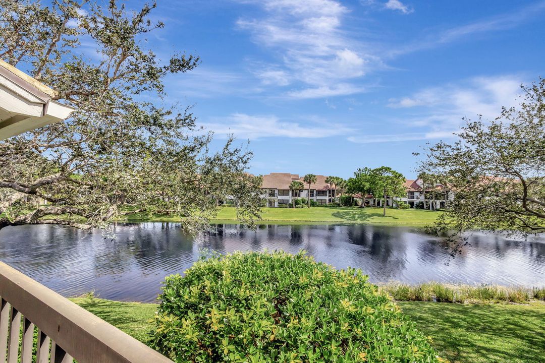 For Sale: $795,000 (3 beds, 2 baths, 1839 Square Feet)