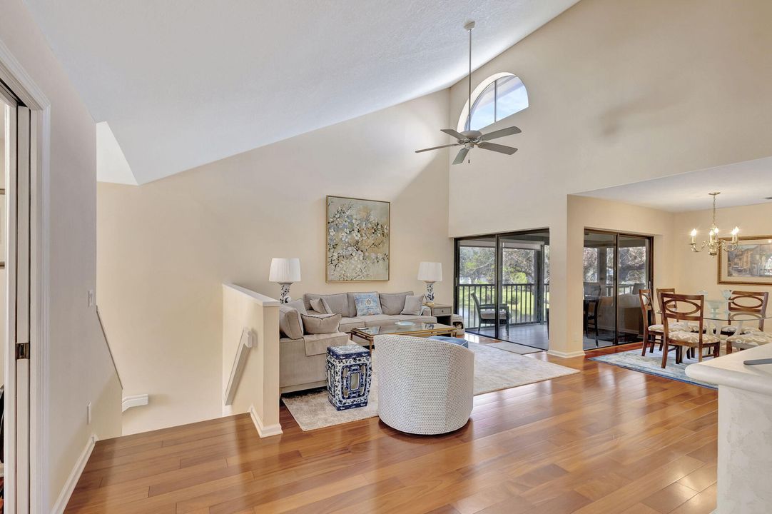 For Sale: $795,000 (3 beds, 2 baths, 1839 Square Feet)