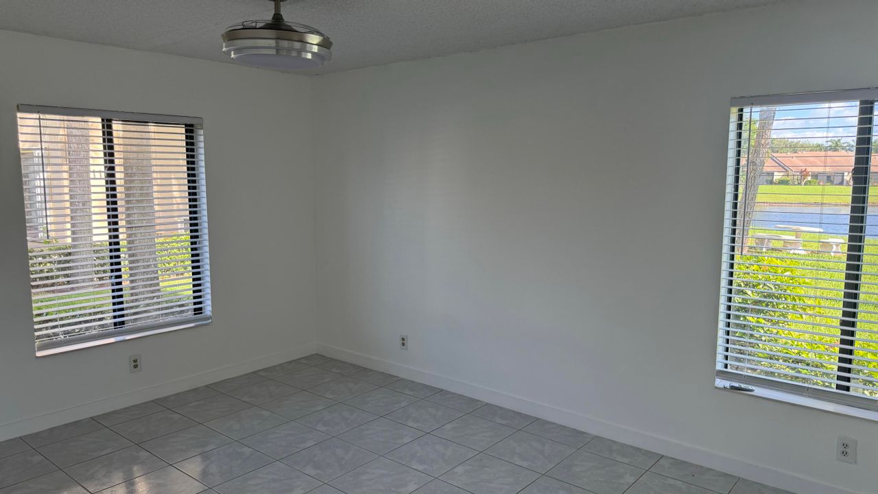 For Rent: $2,000 (2 beds, 2 baths, 1064 Square Feet)