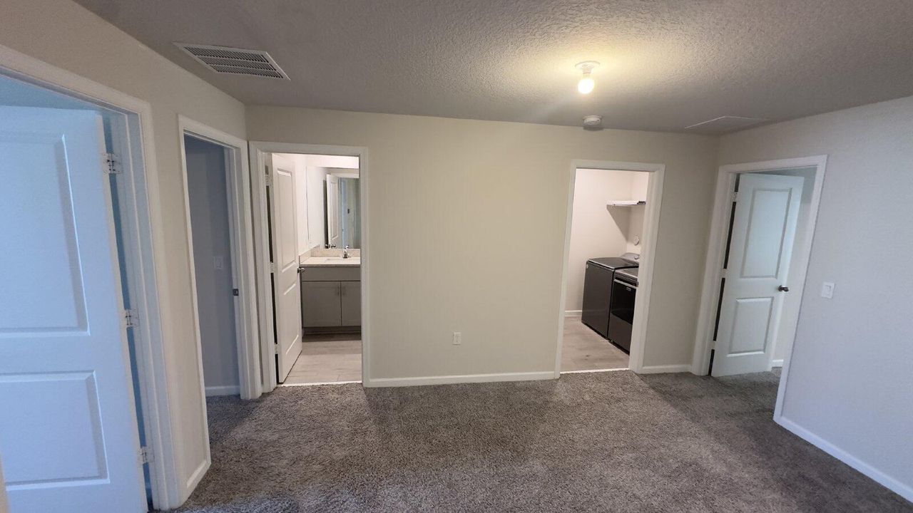 For Rent: $2,595 (3 beds, 2 baths, 1485 Square Feet)