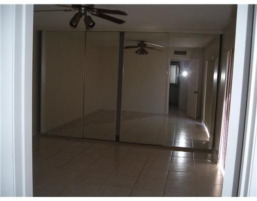 For Rent: $2,000 (2 beds, 2 baths, 1236 Square Feet)