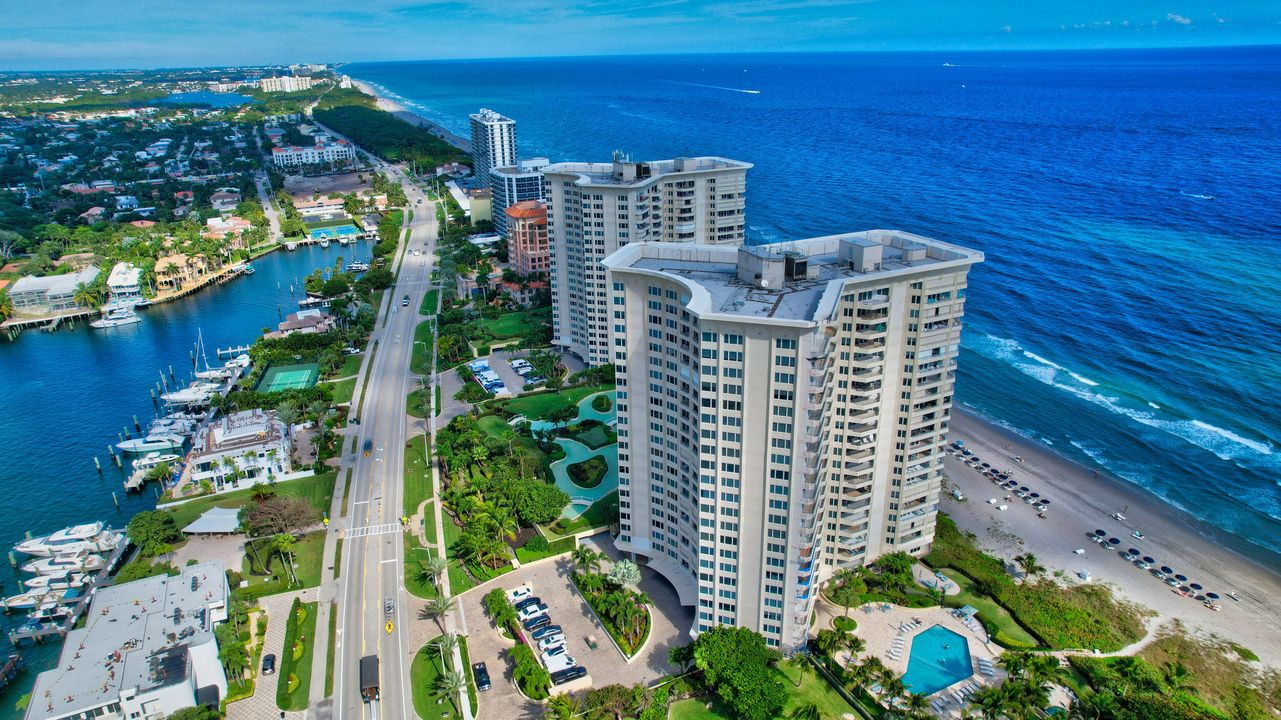 For Sale: $1,400,000 (2 beds, 2 baths, 1446 Square Feet)