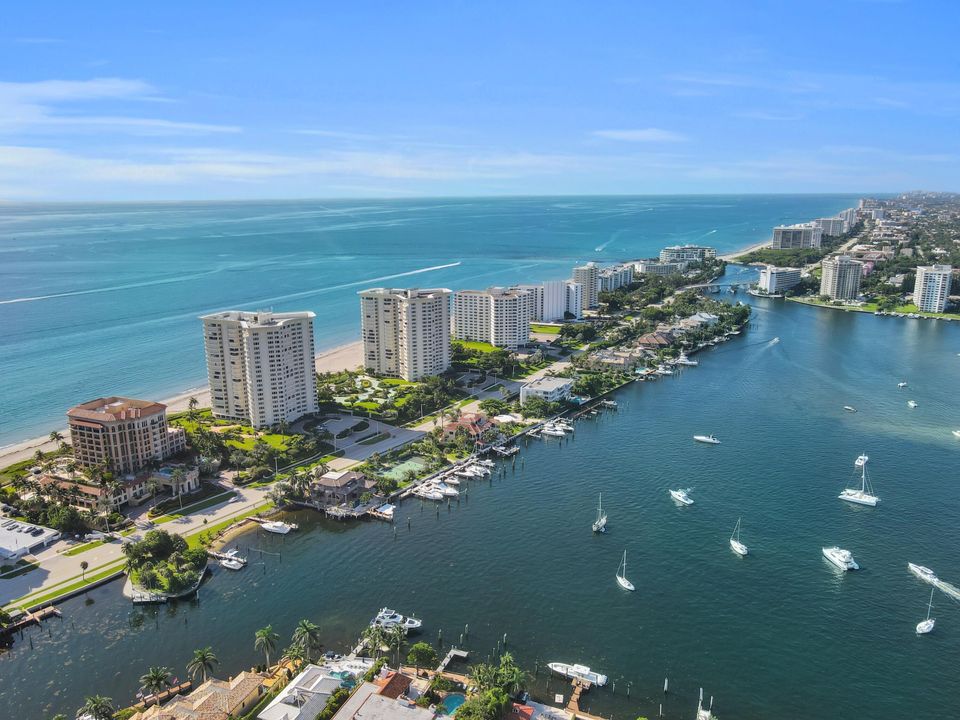 For Sale: $1,695,000 (2 beds, 2 baths, 1479 Square Feet)