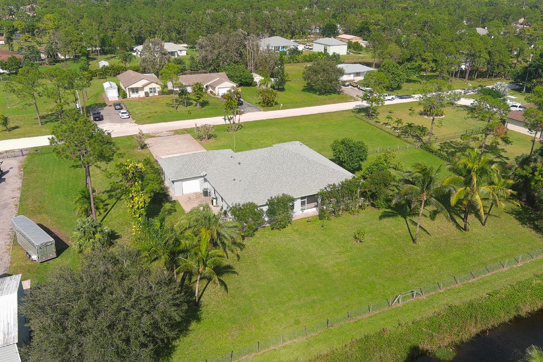 For Sale: $780,000 (4 beds, 2 baths, 2650 Square Feet)