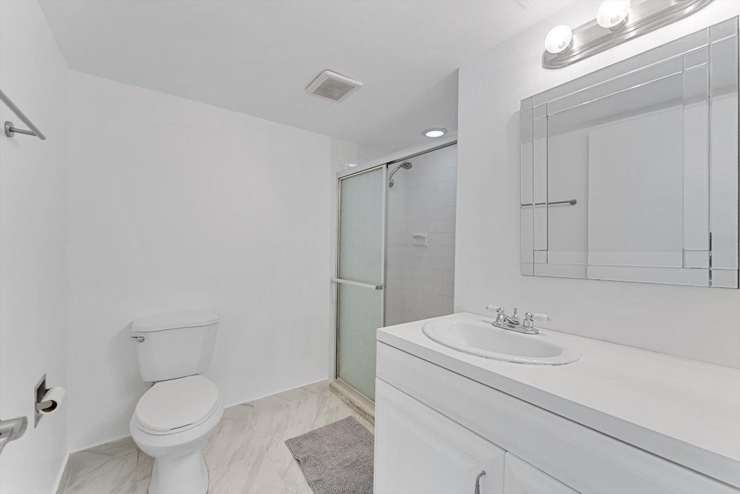 For Sale: $290,000 (2 beds, 2 baths, 1383 Square Feet)