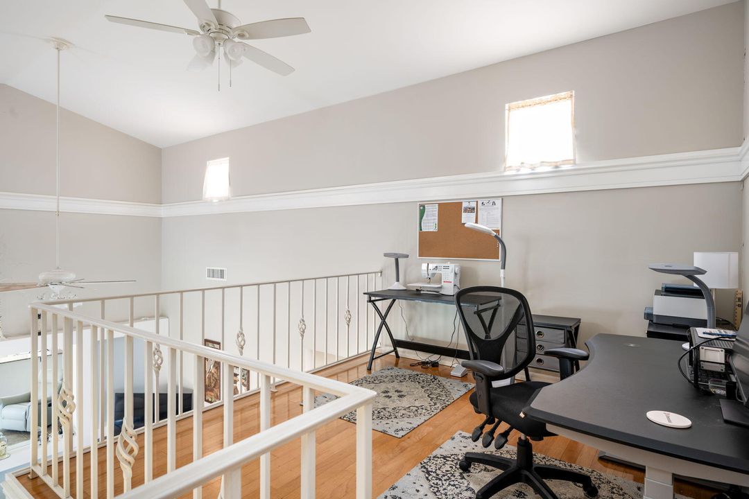 For Sale: $465,000 (2 beds, 2 baths, 1581 Square Feet)