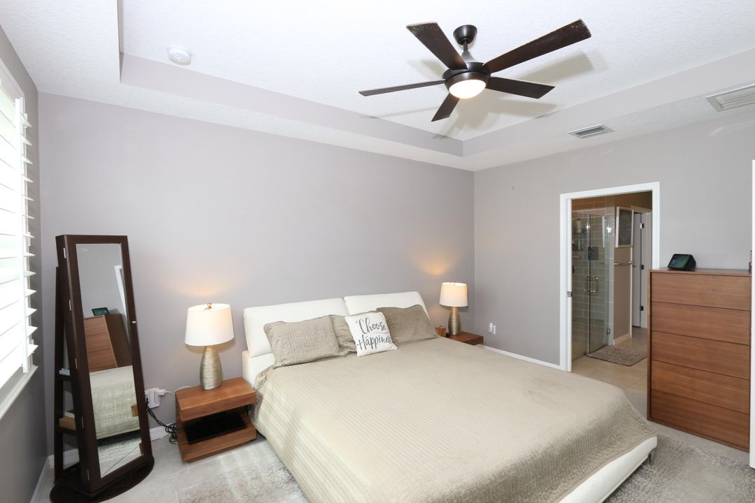 For Sale: $399,900 (2 beds, 2 baths, 1579 Square Feet)