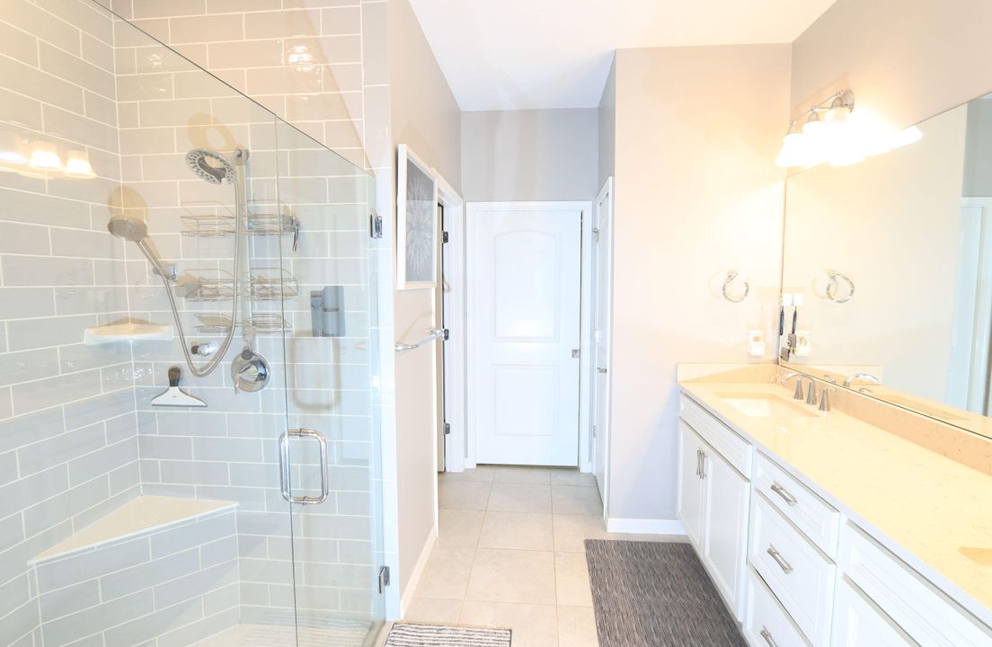 For Sale: $399,900 (2 beds, 2 baths, 1579 Square Feet)