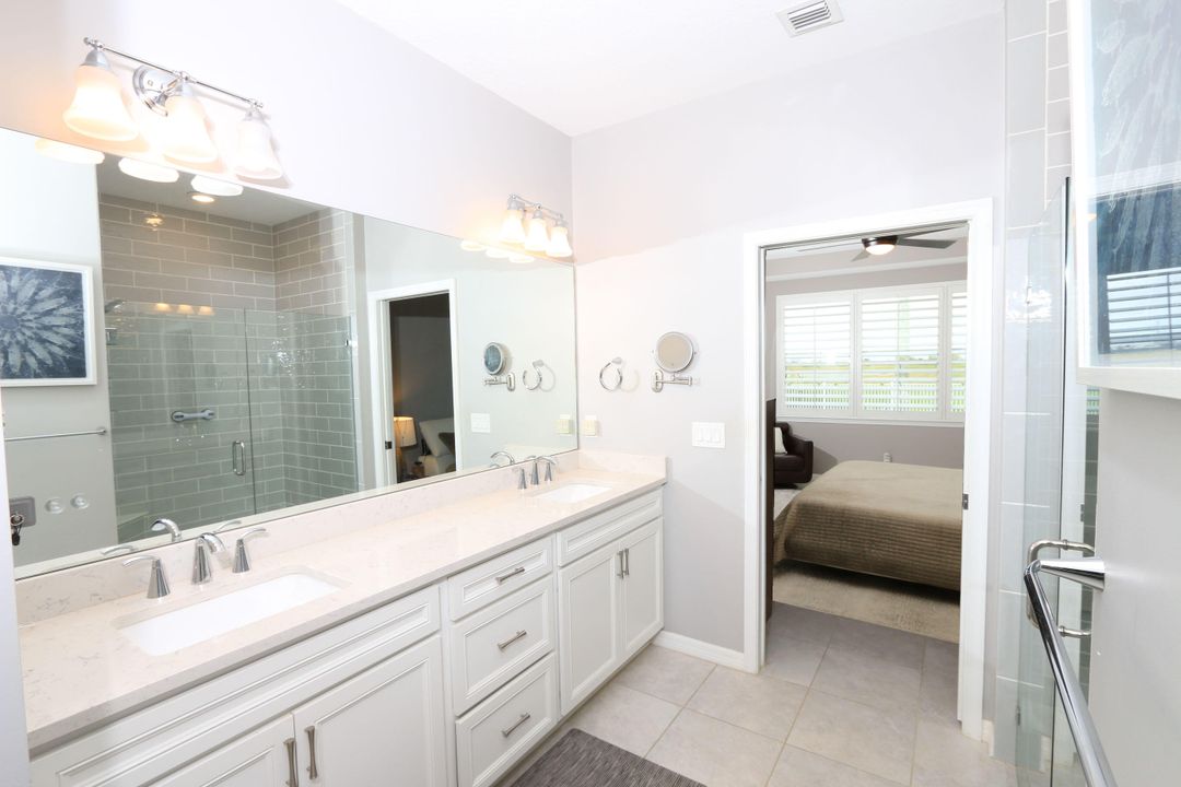 For Sale: $399,900 (2 beds, 2 baths, 1579 Square Feet)