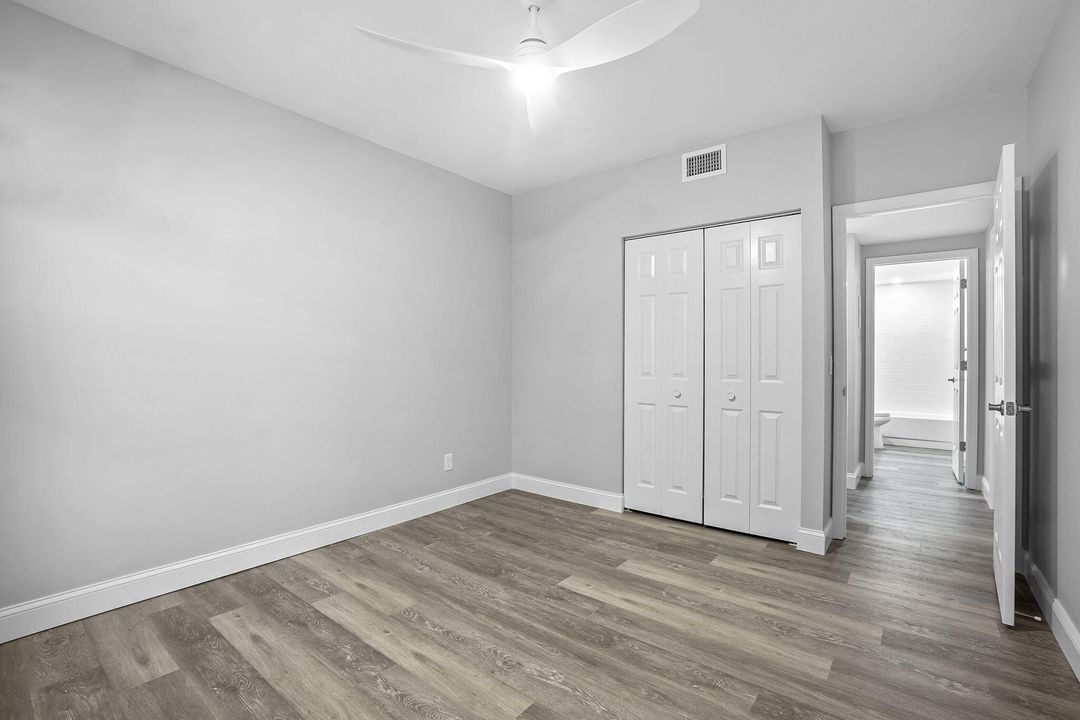 For Sale: $274,000 (2 beds, 2 baths, 1310 Square Feet)