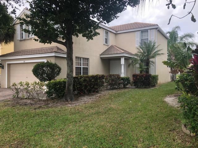 For Rent: $3,950 (4 beds, 2 baths, 2536 Square Feet)