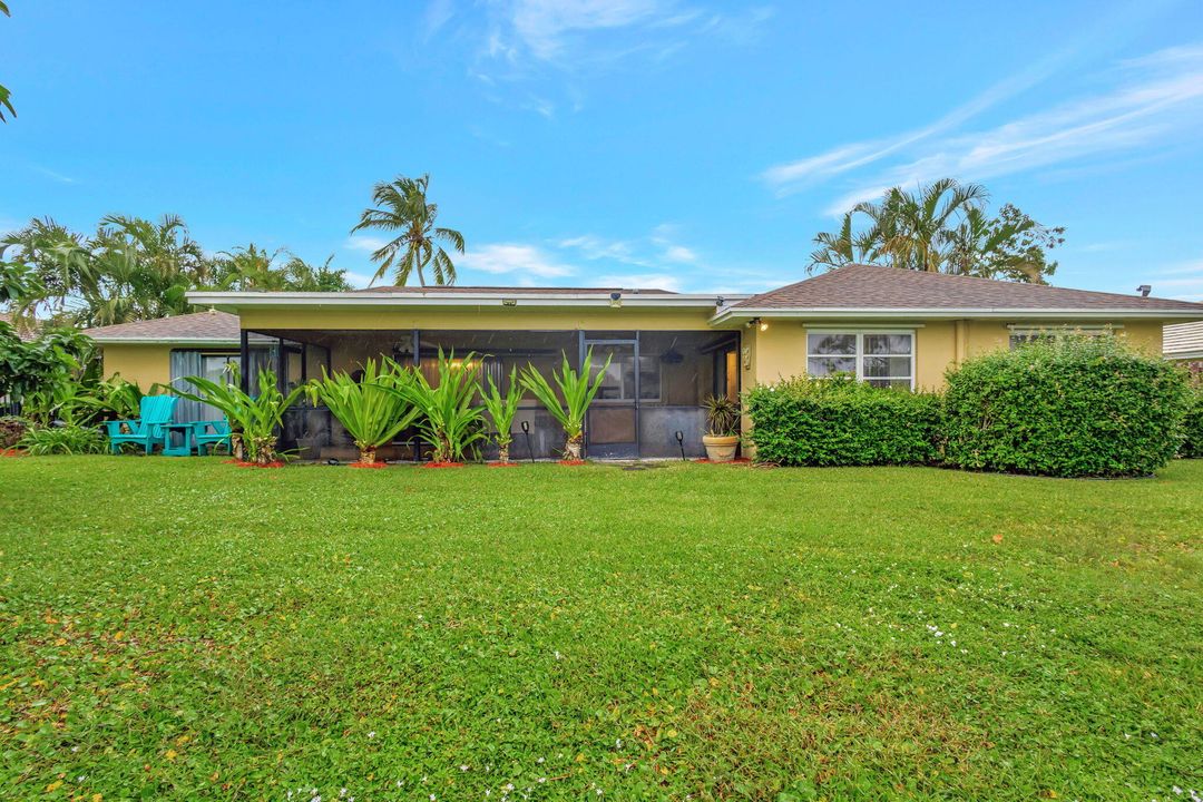 For Sale: $675,000 (3 beds, 2 baths, 2281 Square Feet)