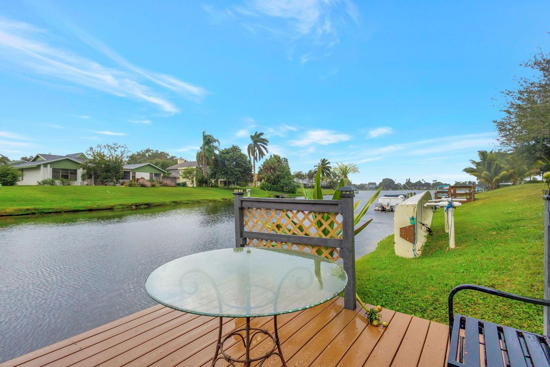 For Sale: $675,000 (3 beds, 2 baths, 2281 Square Feet)