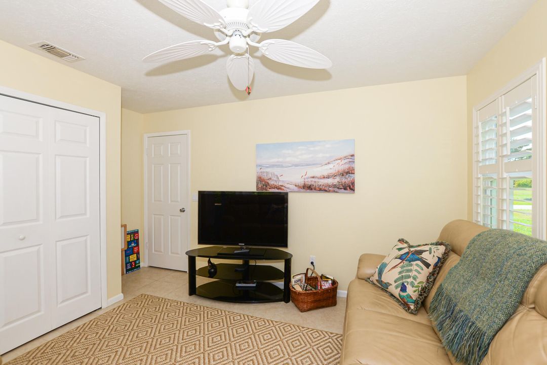 For Sale: $369,000 (3 beds, 2 baths, 1491 Square Feet)