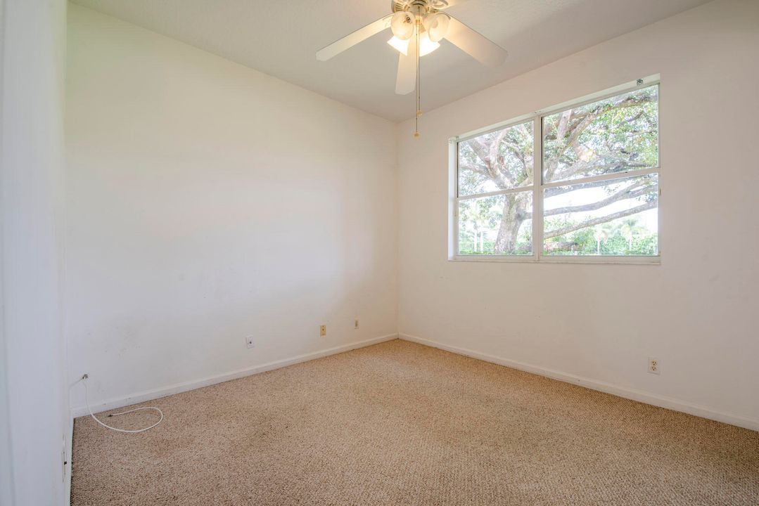 For Sale: $245,000 (3 beds, 2 baths, 1619 Square Feet)