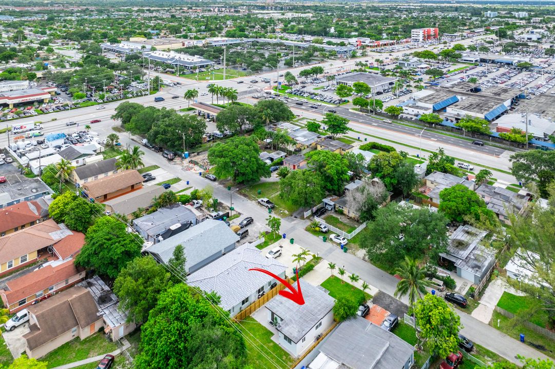 For Sale: $499,900 (3 beds, 2 baths, 1080 Square Feet)