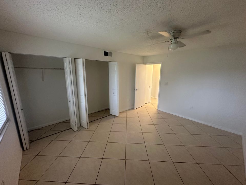 For Rent: $1,600 (1 beds, 1 baths, 616 Square Feet)