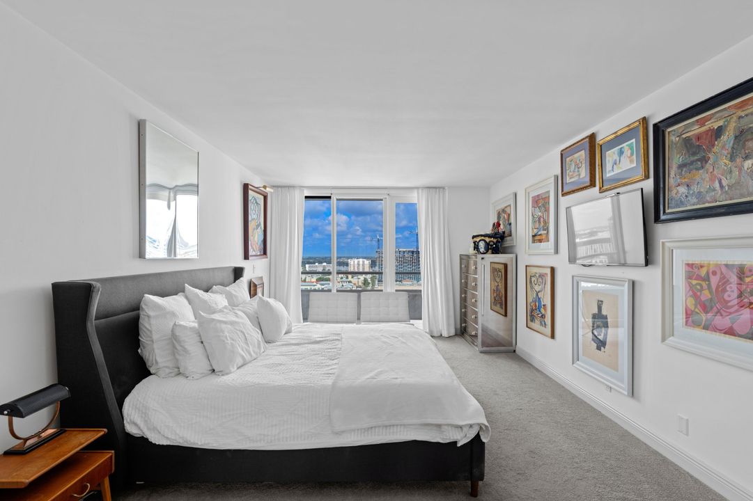 For Sale: $2,450,000 (2 beds, 2 baths, 1927 Square Feet)