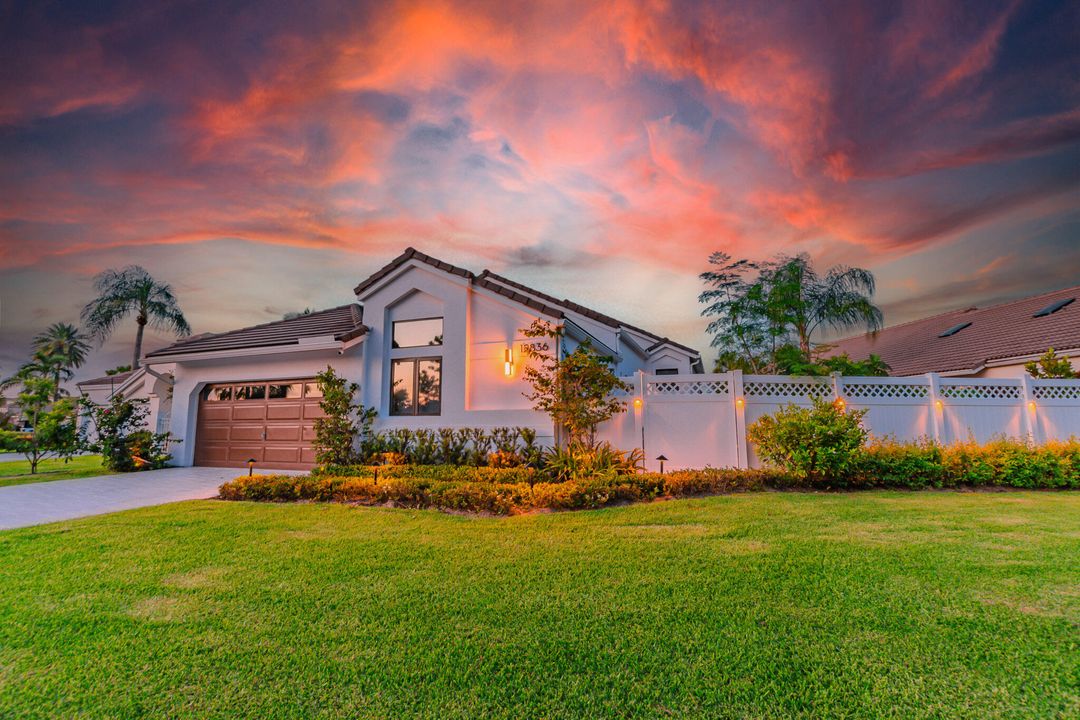 For Sale: $1,350,000 (3 beds, 3 baths, 2409 Square Feet)