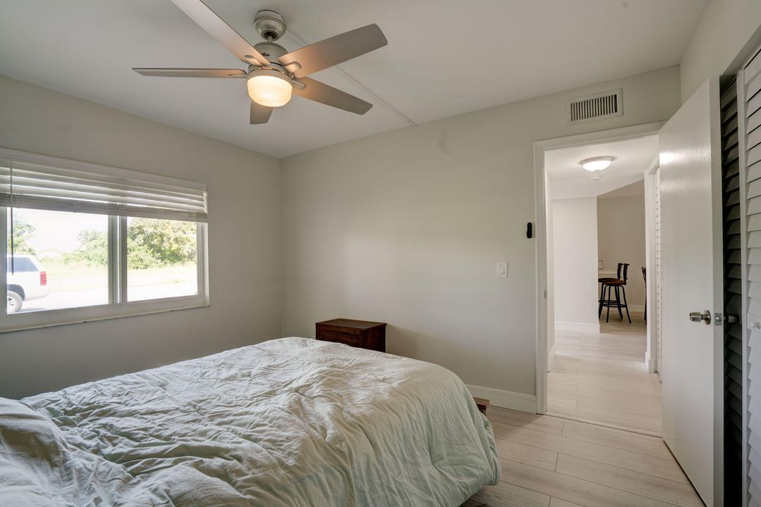 For Sale: $265,000 (2 beds, 2 baths, 1023 Square Feet)