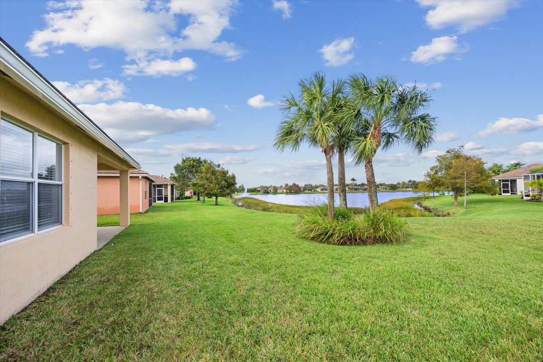 For Sale: $312,000 (3 beds, 2 baths, 1532 Square Feet)