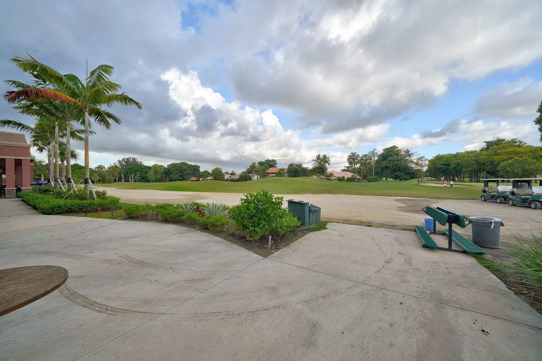 For Sale: $495,000 (3 beds, 2 baths, 2293 Square Feet)