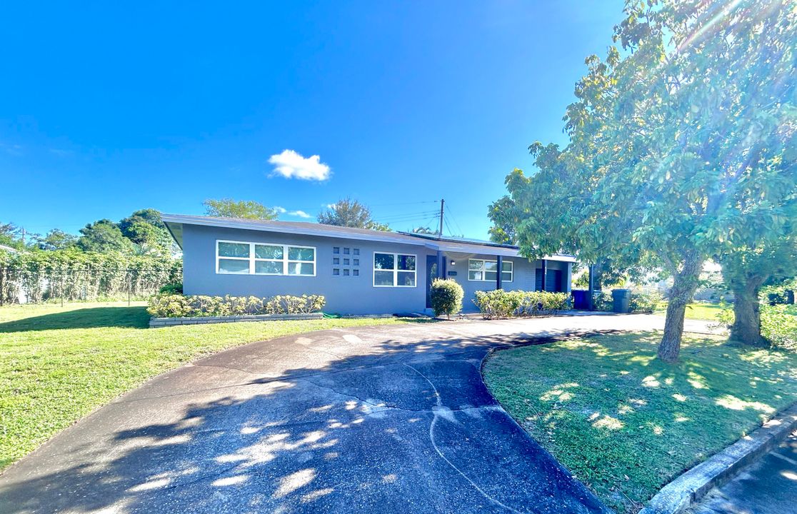 For Sale: $530,000 (3 beds, 2 baths, 1502 Square Feet)