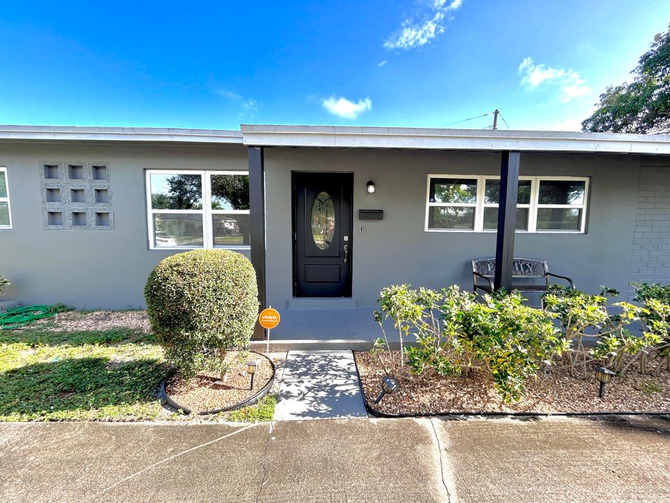 For Sale: $530,000 (3 beds, 2 baths, 1502 Square Feet)