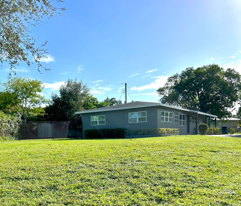 For Sale: $530,000 (3 beds, 2 baths, 1502 Square Feet)