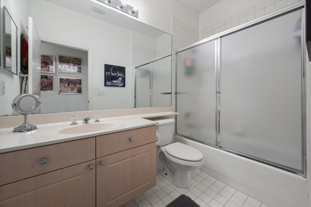 For Sale: $359,000 (3 beds, 2 baths, 1960 Square Feet)