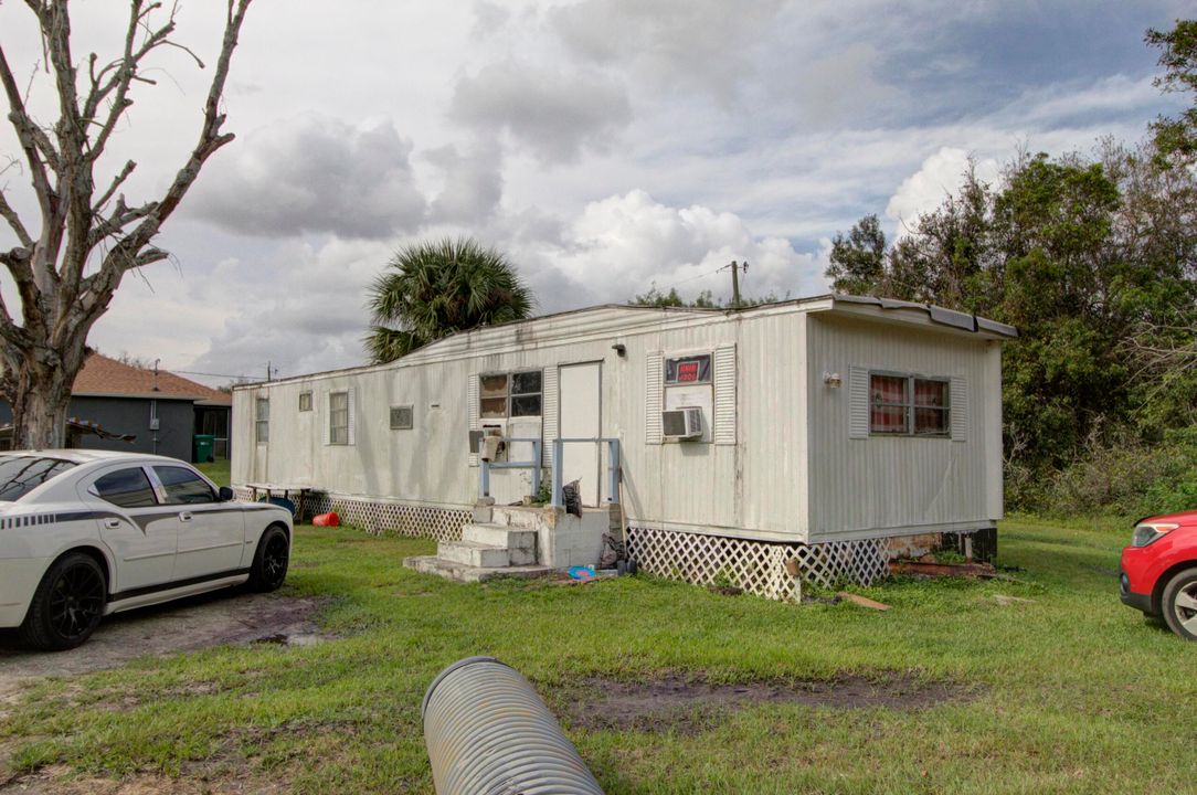 For Sale: $86,000 (3 beds, 2 baths, 912 Square Feet)