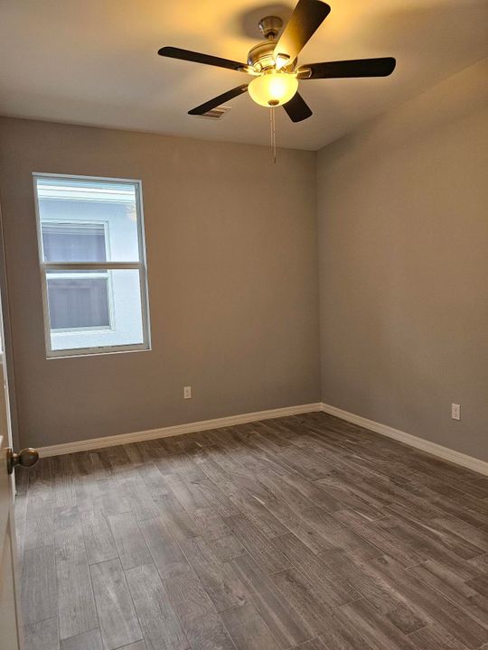 For Rent: $3,000 (3 beds, 2 baths, 1219 Square Feet)