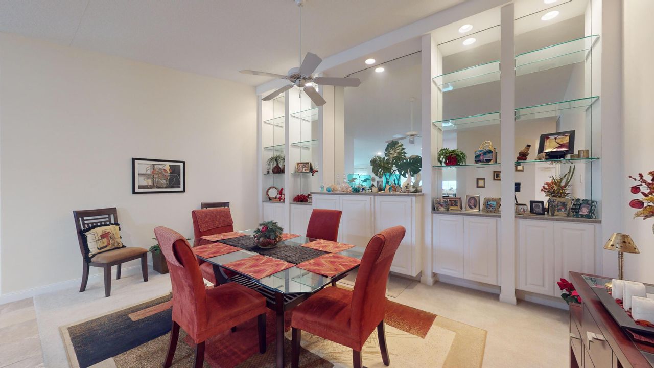 For Sale: $325,000 (2 beds, 2 baths, 1680 Square Feet)