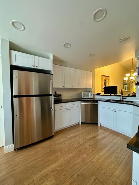 For Rent: $6,500 (2 beds, 2 baths, 1311 Square Feet)