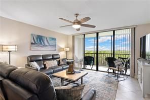 For Sale: $450,000 (2 beds, 2 baths, 1251 Square Feet)