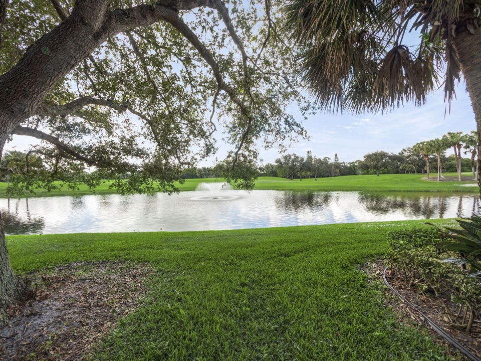 For Sale: $1,075,000 (3 beds, 2 baths, 1962 Square Feet)