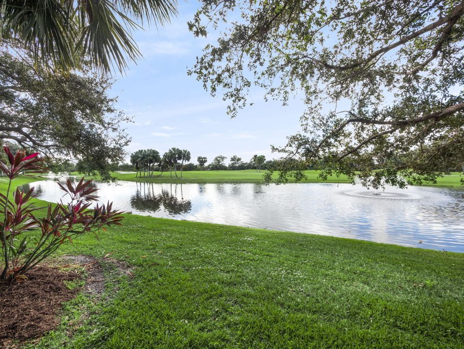 For Sale: $1,075,000 (3 beds, 2 baths, 1962 Square Feet)