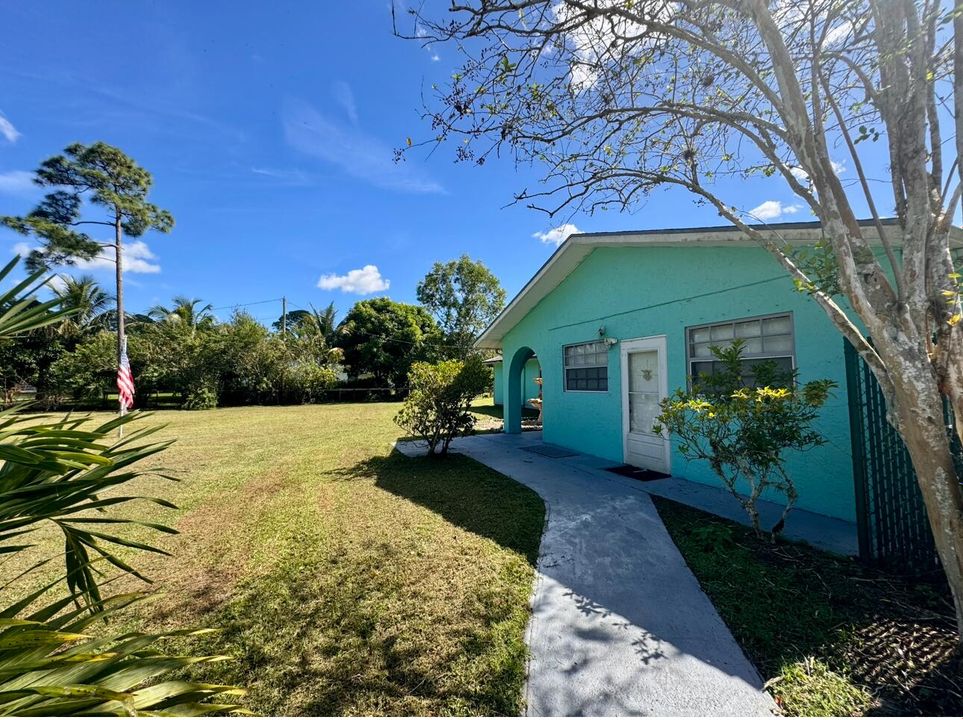 For Sale: $649,999 (3 beds, 2 baths, 2021 Square Feet)