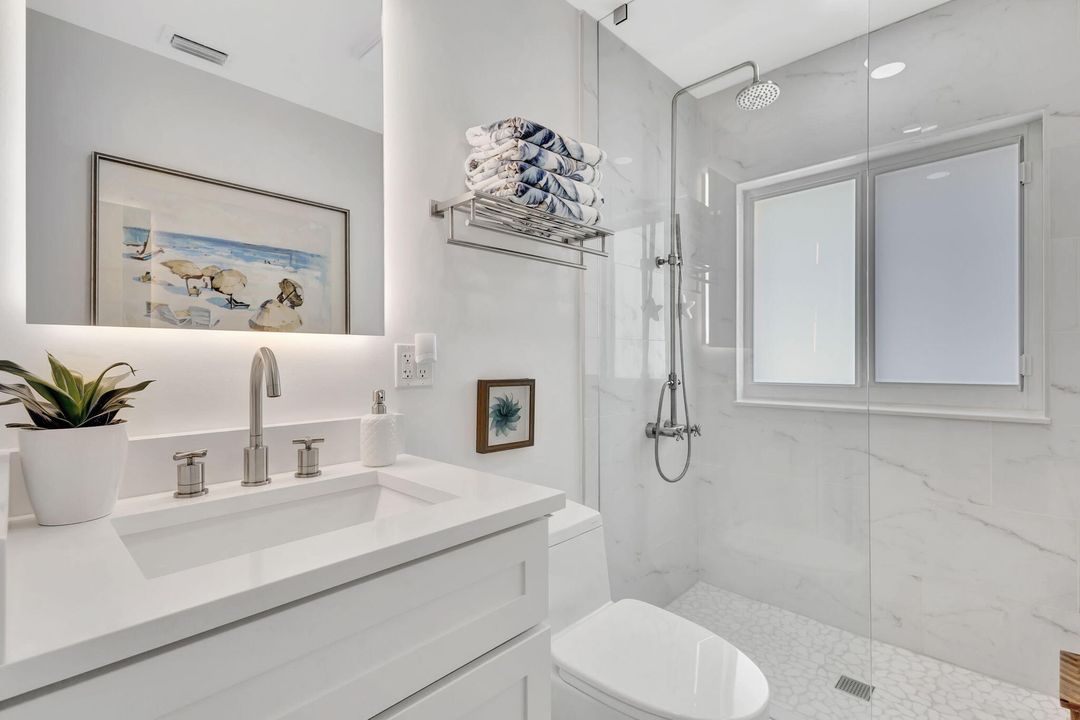 For Sale: $875,000 (2 beds, 2 baths, 1406 Square Feet)