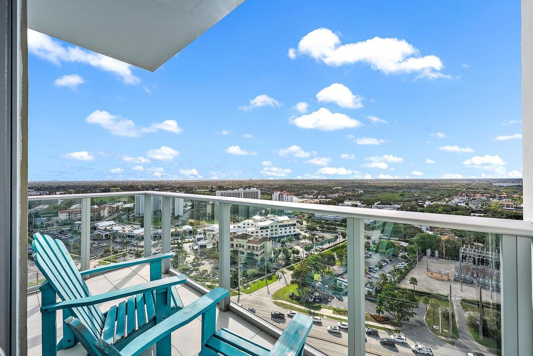 For Sale: $3,795,000 (3 beds, 3 baths, 2979 Square Feet)