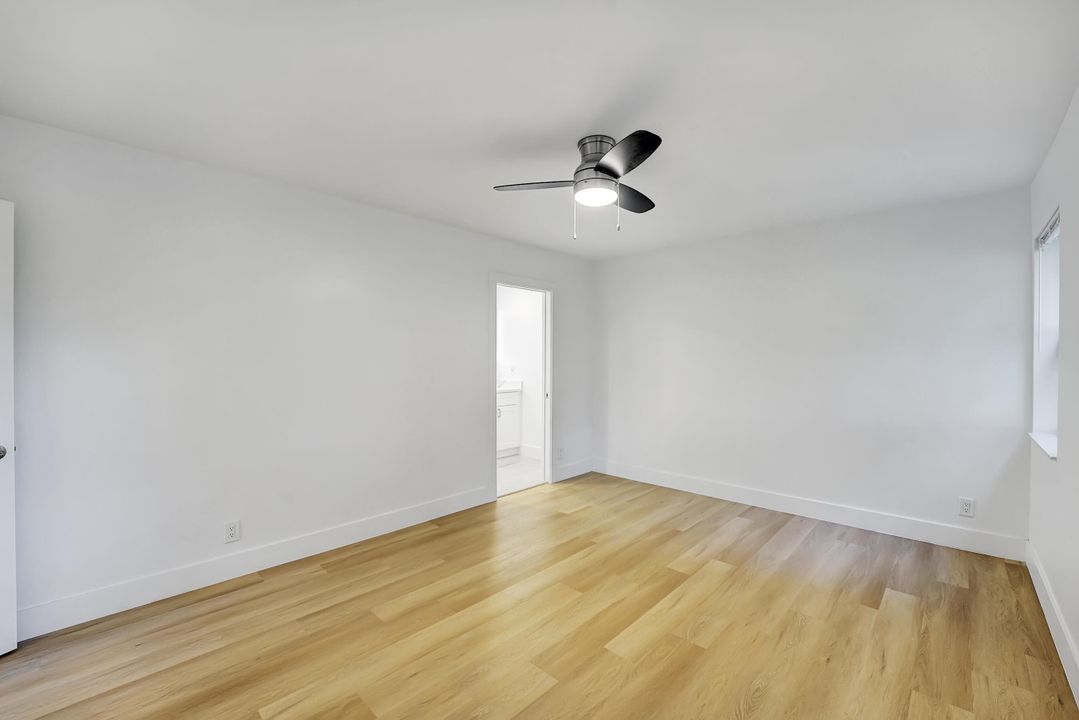 For Sale: $299,000 (3 beds, 2 baths, 1650 Square Feet)