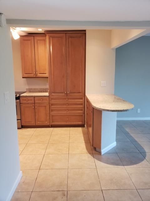 For Rent: $2,900 (3 beds, 2 baths, 1630 Square Feet)